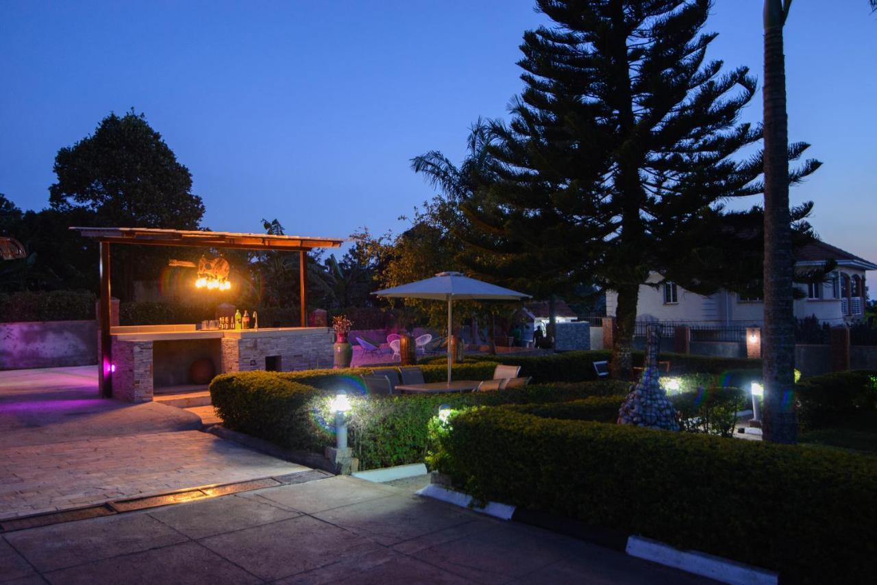 Lake Victoria Country Home Entebbe Exterior photo